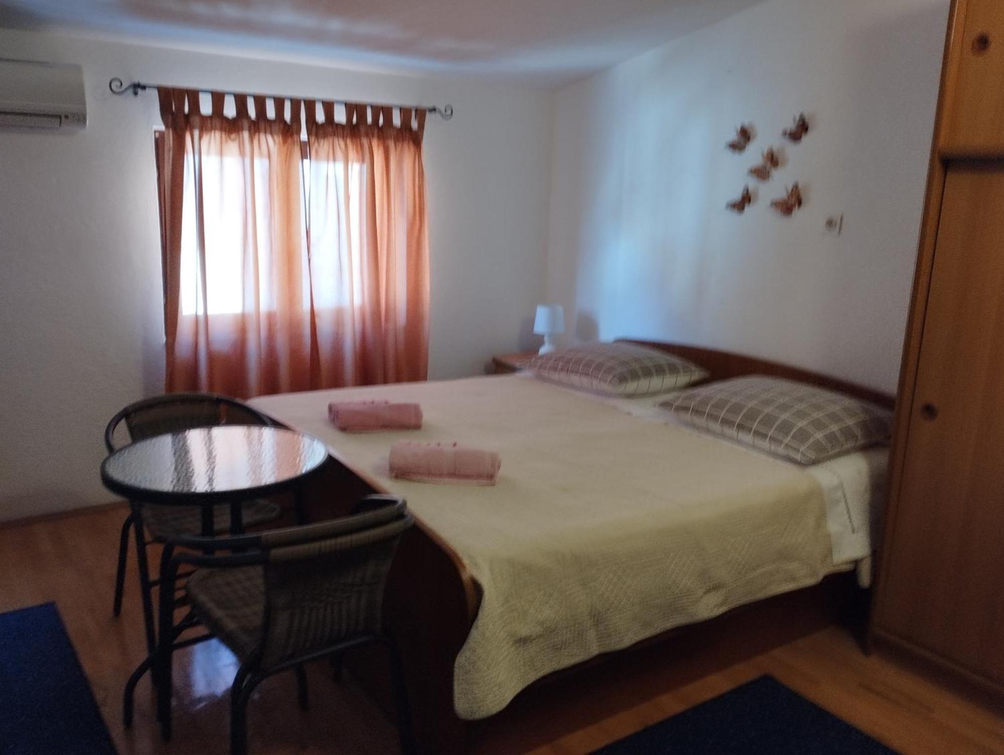 Guest House Gracijana Макарська Екстер'єр фото